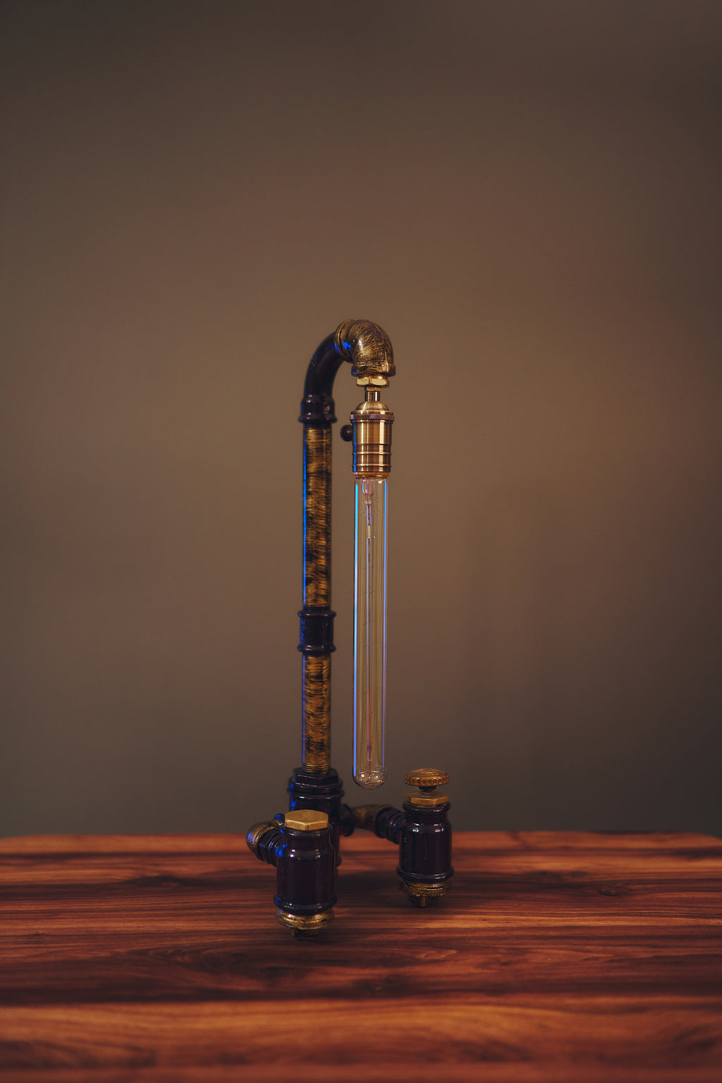 Başucu Masa Lambası