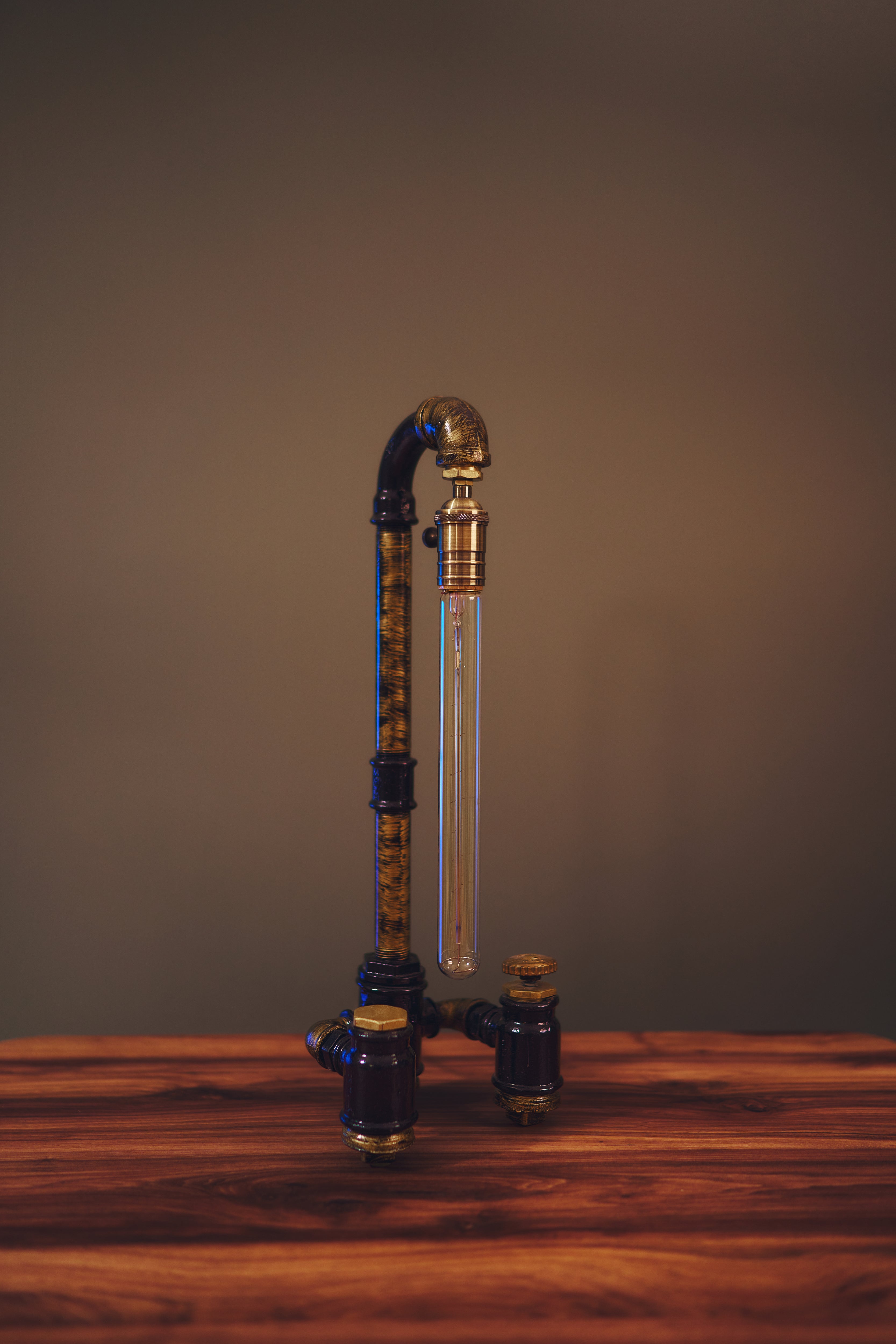 Başucu Masa Lambası