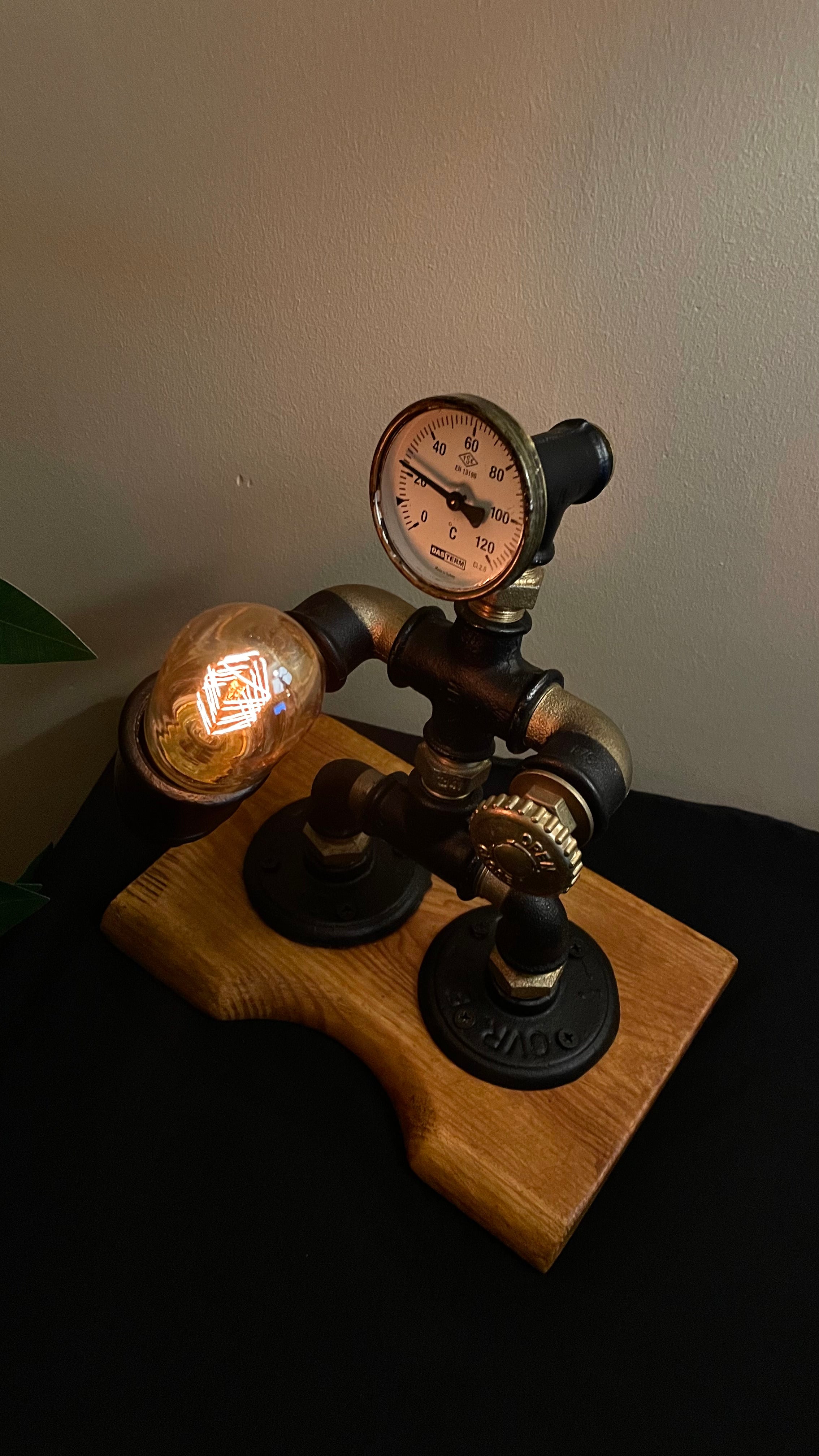 Pokemon Masa Lambası