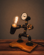 Torchman Masa Lambası